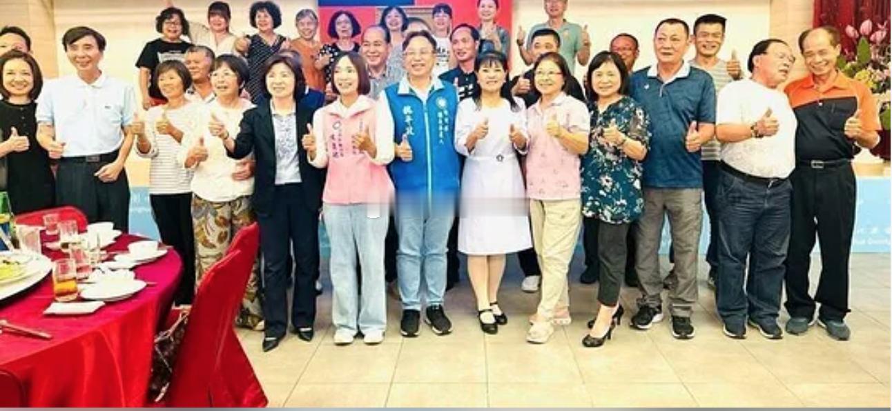 謝典霖宴客涉賄遭聲押 魏平政回應：在場逐桌敬酒、不清楚主辦用意

彰化縣議長謝典霖因在議會舉辦餐會涉嫌賄選，彰化地檢署今天依選罷法行賄罪，向法院聲請羈押包括謝典霖、父親謝新隆、母親鄭汝芬等共5人。由於當天餐會彰化縣長參選人魏平政也有出席，也引發討論。魏平政今天指出，當天餐會只是去逐桌 ​