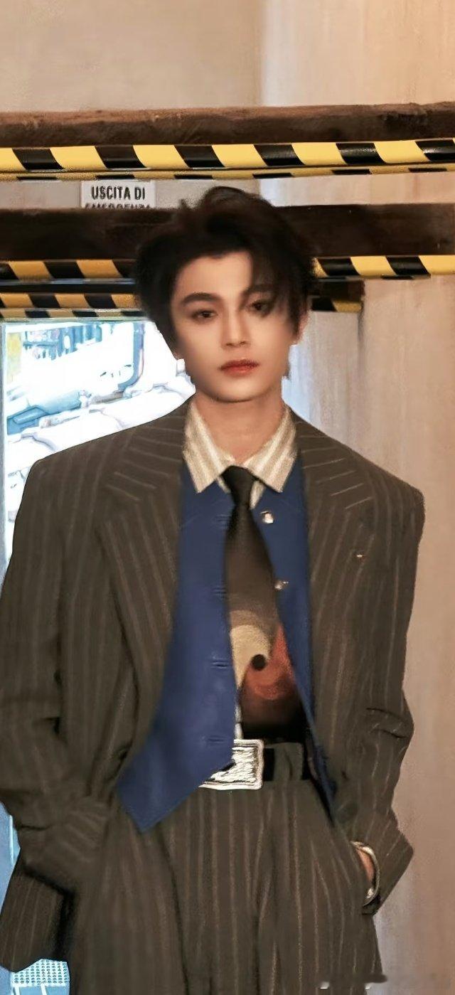 #丁禹兮[超话]# 原来喜欢一个人，就是把他的痕迹悄悄织进自己的日常里。海棠的仪式感，从来都是藏在细节里的长情。姐妹们差分求捞[开学季]姐妹们差分求捞[开学季]姐妹们差分求捞[开学季]姐妹们差分求捞[开学季]姐妹们差分求捞[开学季]姐妹们差分求捞[开学季]姐妹们差分求捞[开学季] ​