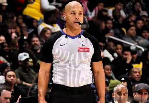 总决赛G3裁判阵容确定！三位裁判执法胜率数据全面曝光6月9日NBA总决...