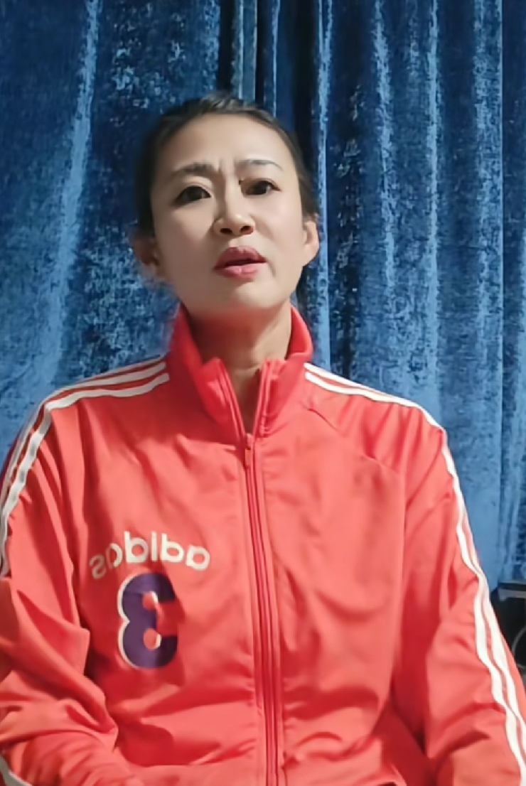 韩端，中秋月圆之夜郑重宣布——中国足球小将女队厉兵秣马，准备出征天津挑战赛。