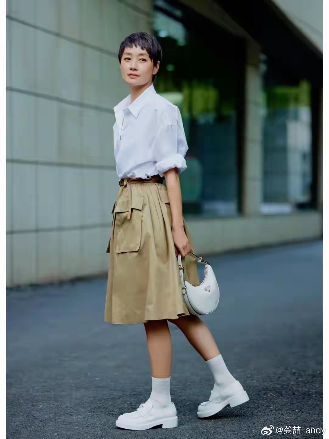 #疑似马伊琍恋情#是不是又找了一个比她小的 戏里戏外都是这样#马伊琍[超话]##马伊琍# ​