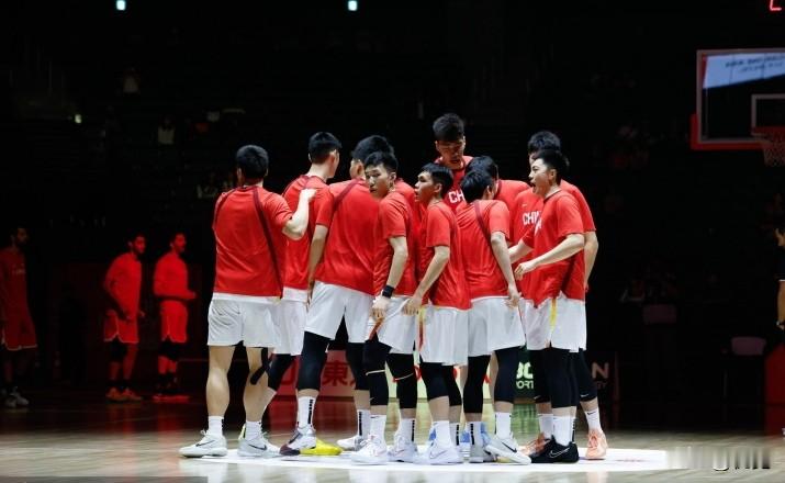 中国男篮不敌伊朗男篮无缘亚运会男篮铜牌，最终获得第四名，庞峥麟空砍22分，对得起赞助商啦！散场！散场！散啦！
