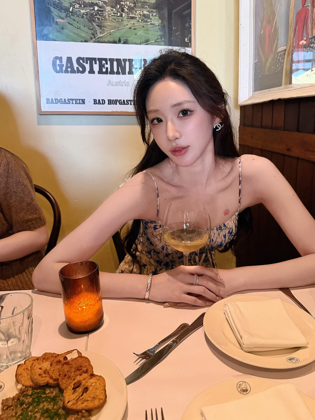 地球旋转我吃饭🥂所以到底谁爱吃白人饭？