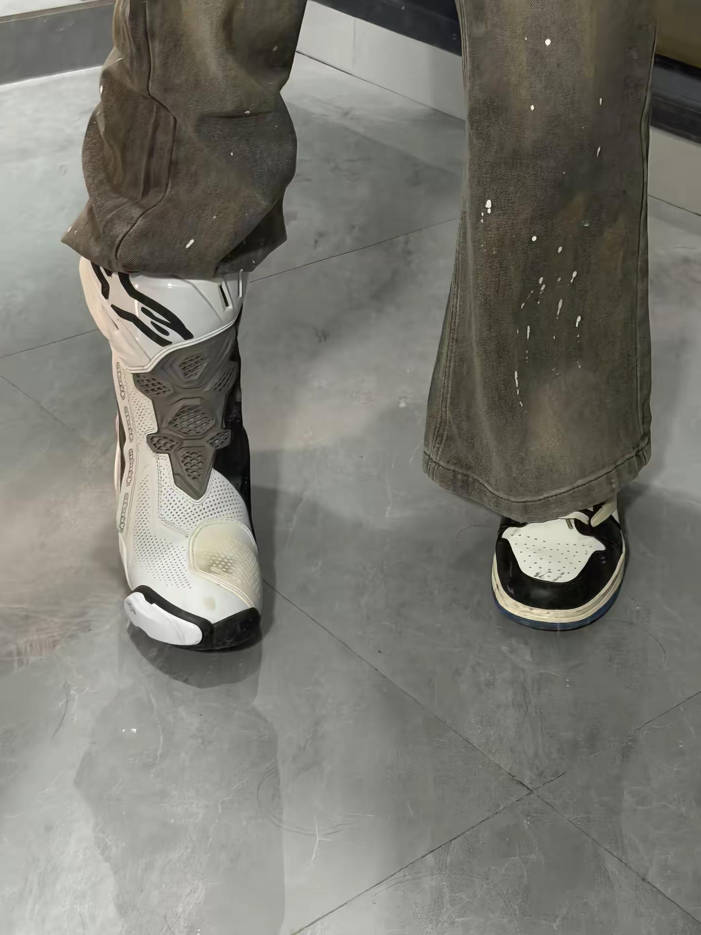 如果你女朋友叫你穿最有排面的鞋子出来约会  你会选择a星还是aj