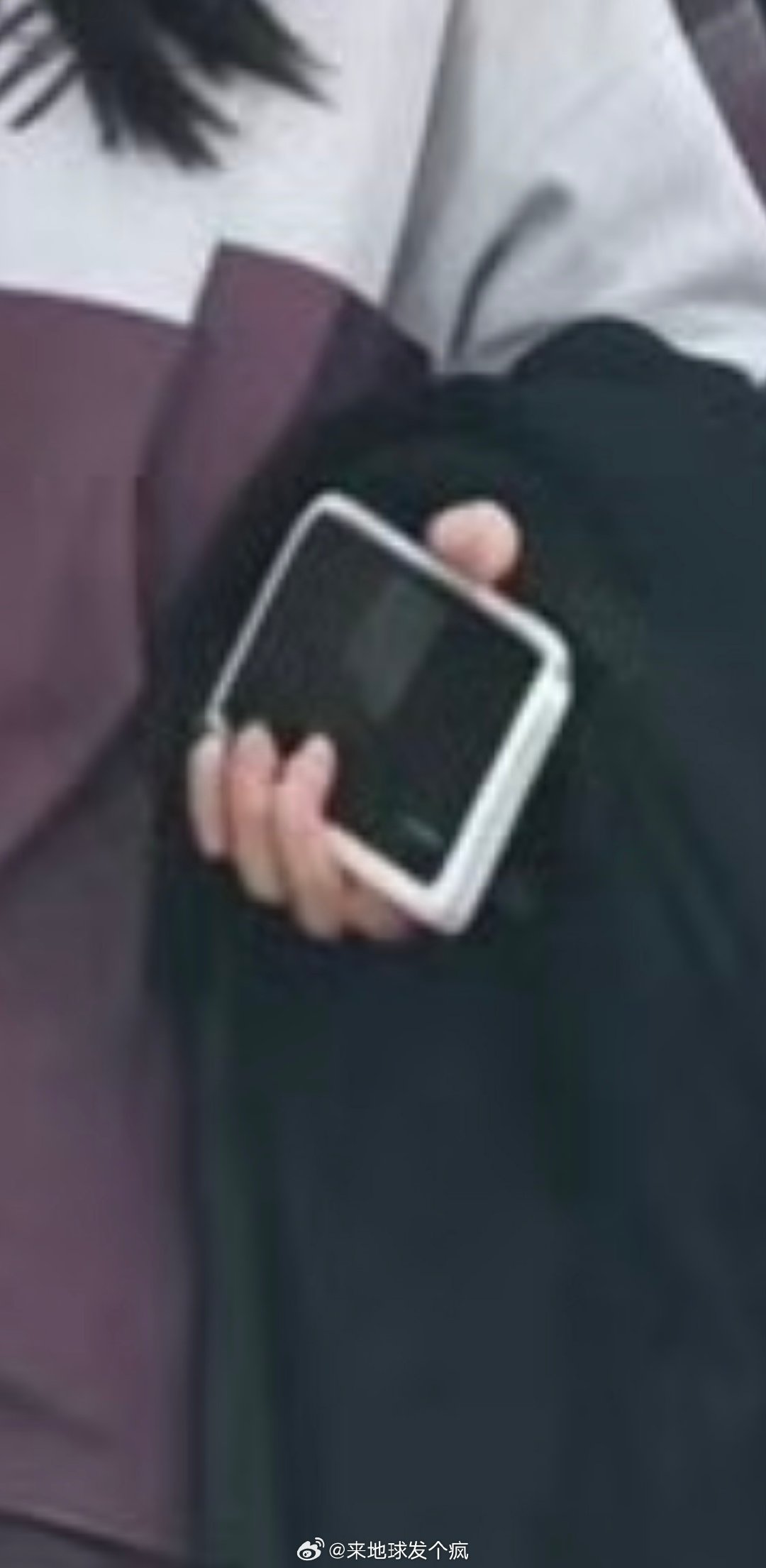 iPhone拍照不好看为啥明星几乎都用iPhone？#迪丽热巴用上iPhoneDuo了# ​