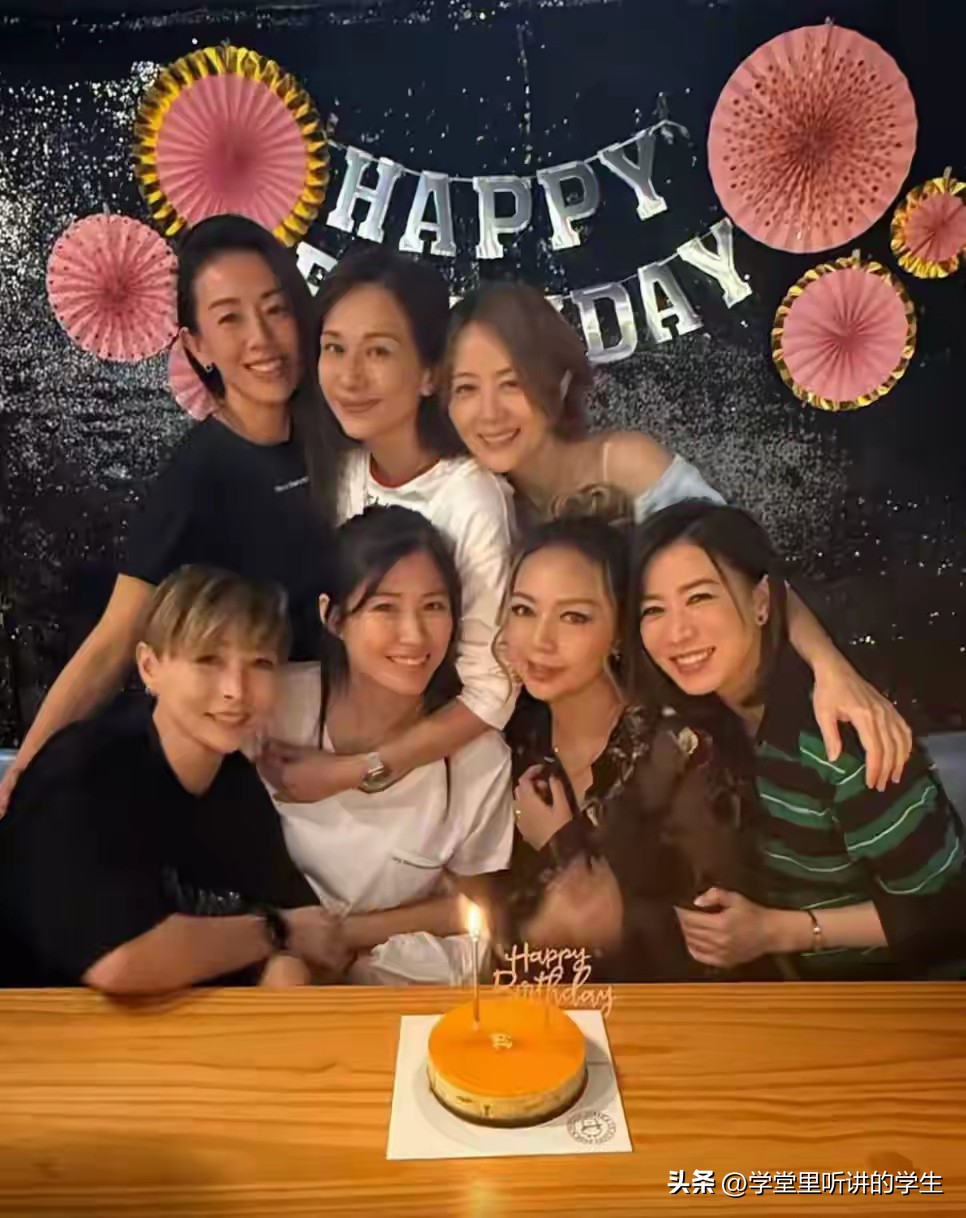 49岁的前TVB女星钟丽淇，突然被送进ICU，好姐妹轮流去探望，情况让人揪心。

之前她参加周家蔚生日趴，大家发现她瘦了不少，脸也看着有点僵，当时就有人担心她身体出问题。没想到没过多久，就传出她住进香港中文大学医院ICU的消息，一下子把大家的心都揪起来了。外面各种猜测满天飞，有人说她跟她妈妈一样得了