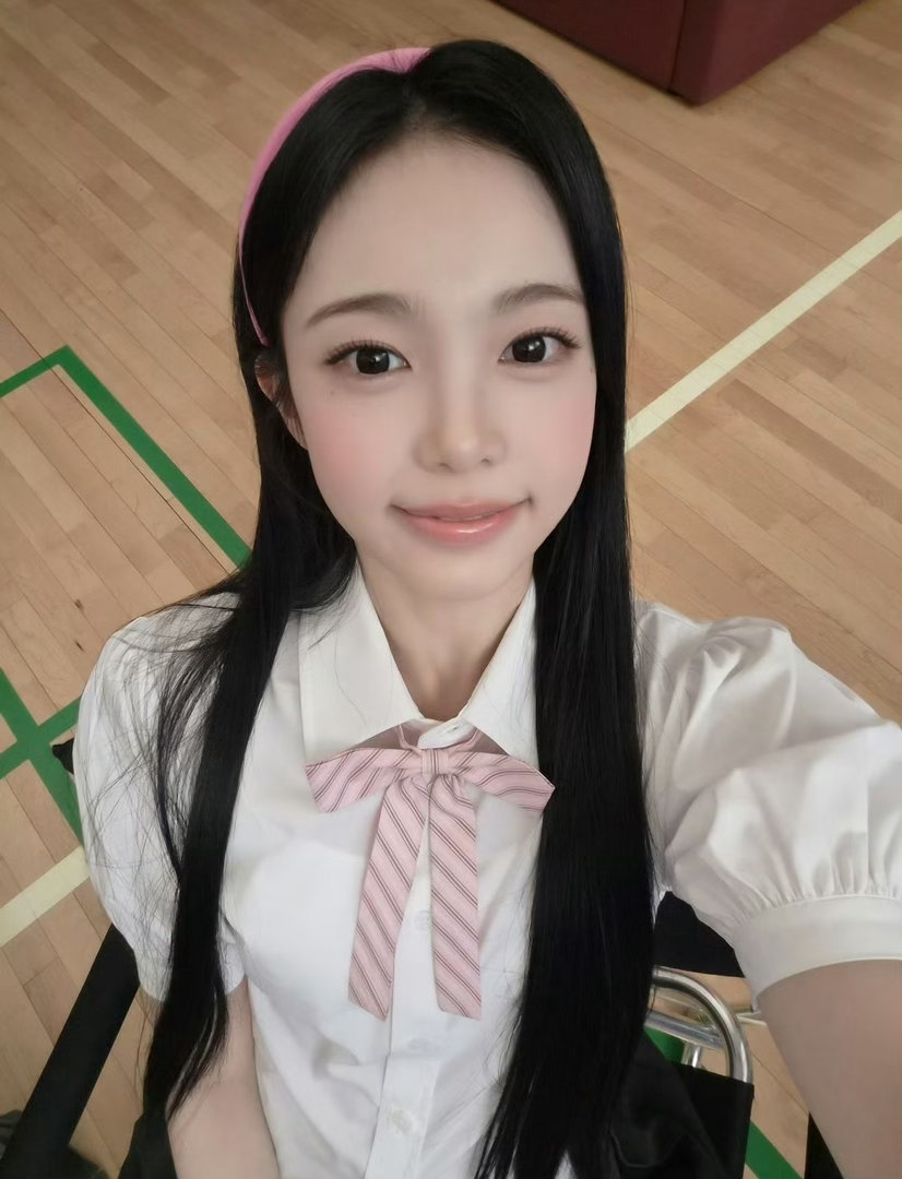 胖胖在饼饼的三星手坤里留下了胖胖自拍照，真阔耐呀…and与胖胖的dating日记，好舒服 ​