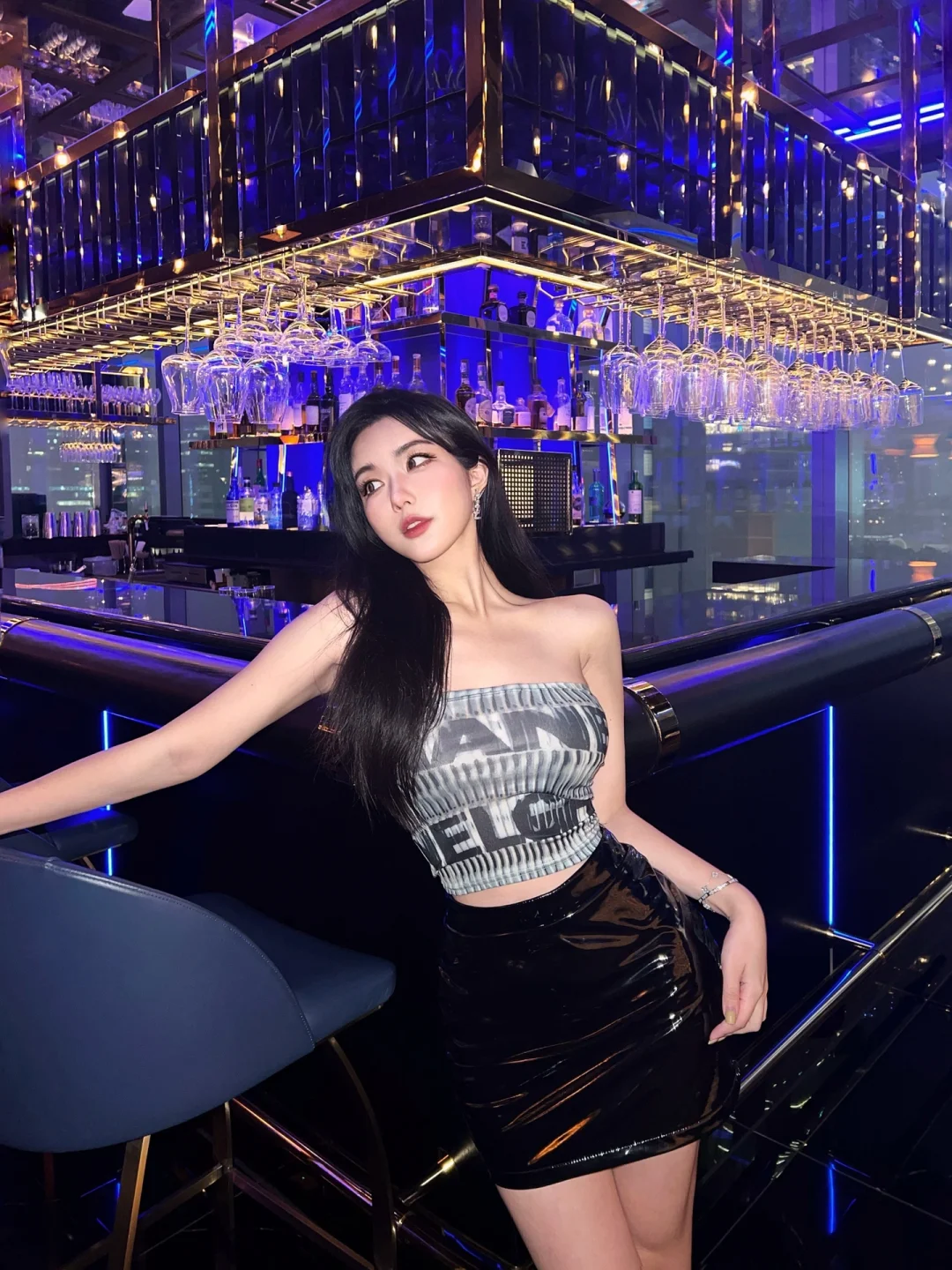 香港｜高空绝美夜景氛围感餐酒吧—Aqua🍷