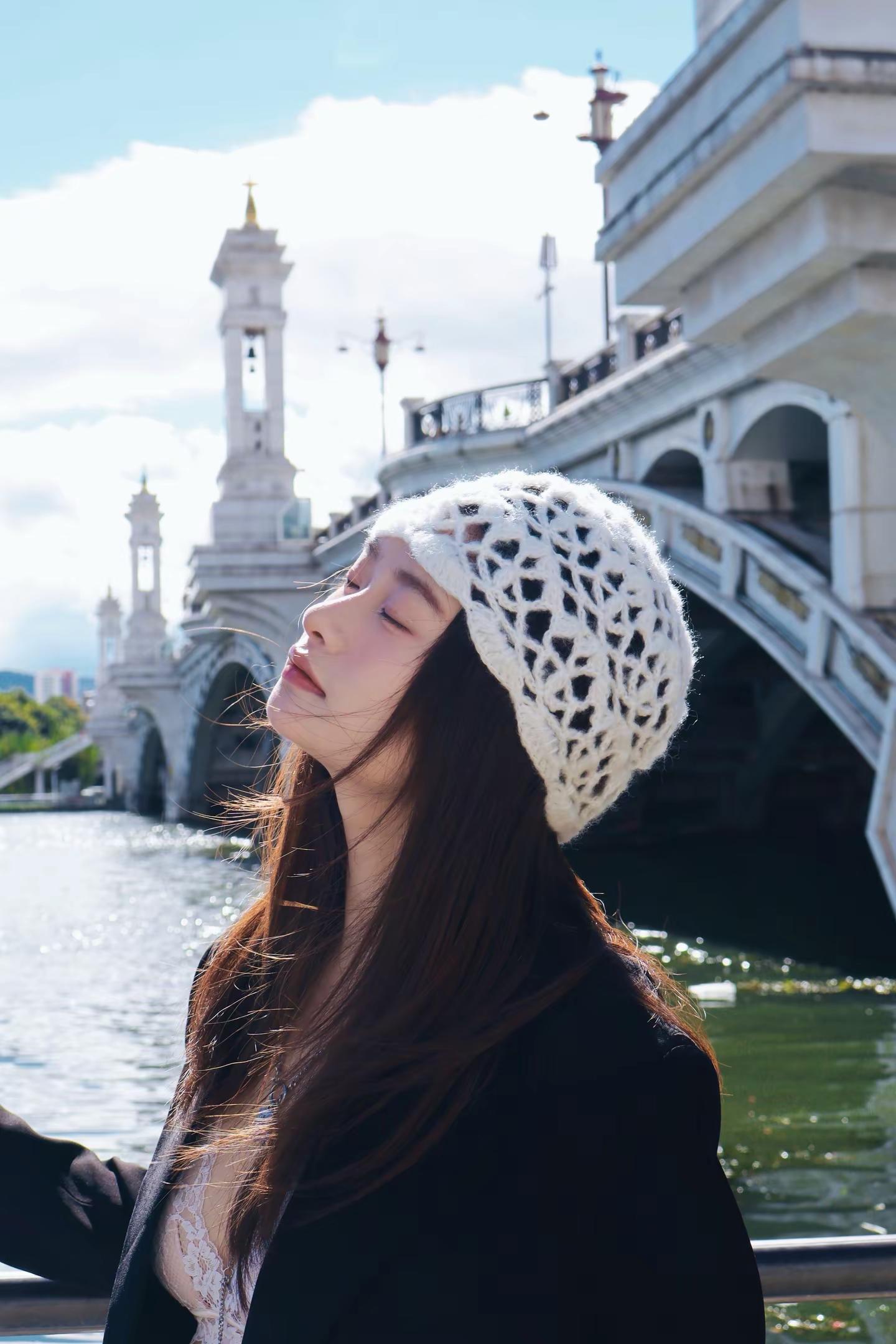 正常泳衣穿搭，无不良引导