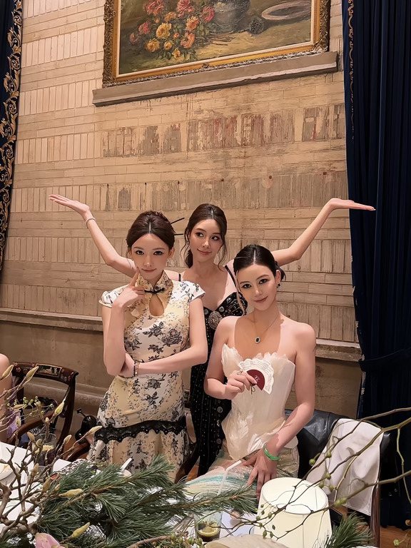 旗袍潇