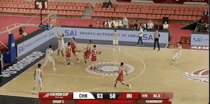 中国U18男篮96-58大胜伊朗，三连胜锁定头名。刚刚结束的U18男篮...
