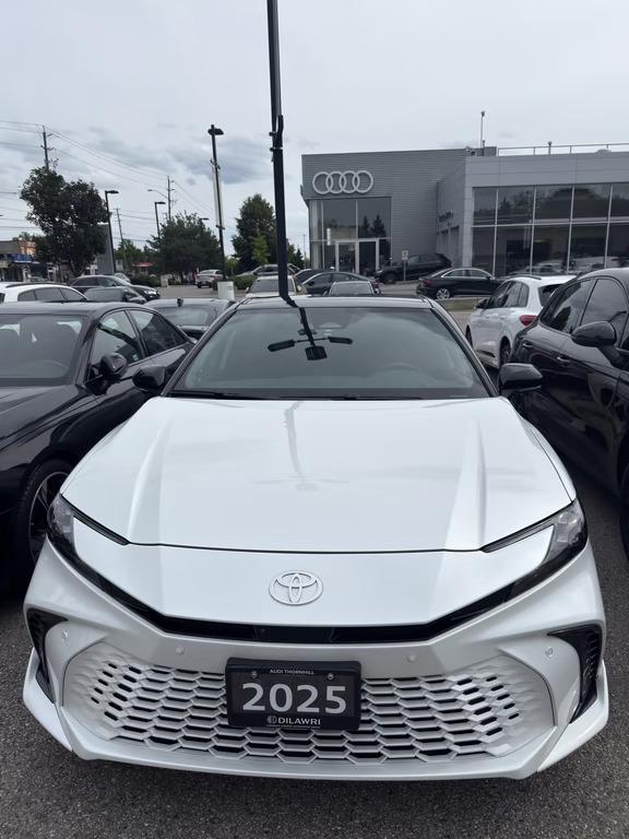 2025 Toyota 凯美瑞XSE 混动