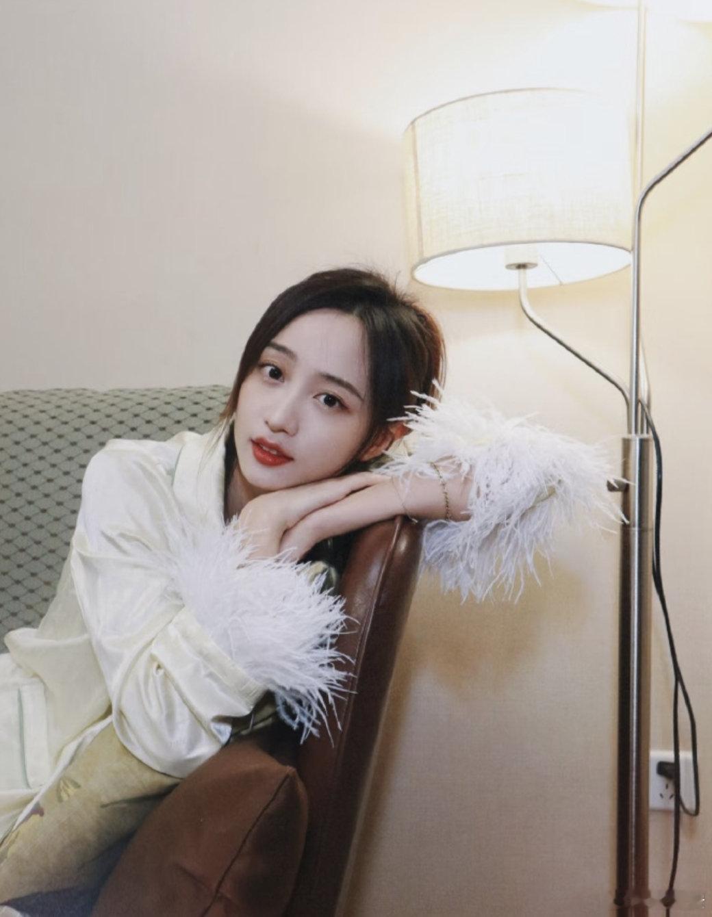 #黄婷婷[超话]#htt#黄婷婷折月亮# htt#黄婷婷夏从声# 

我再怎麼十惡不赦也是為了守護你呀⌯⬮⩊