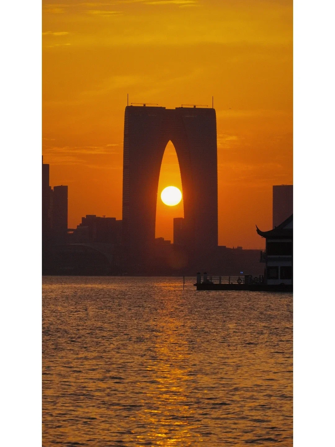 乘着落日飞车去看橘子海🍊