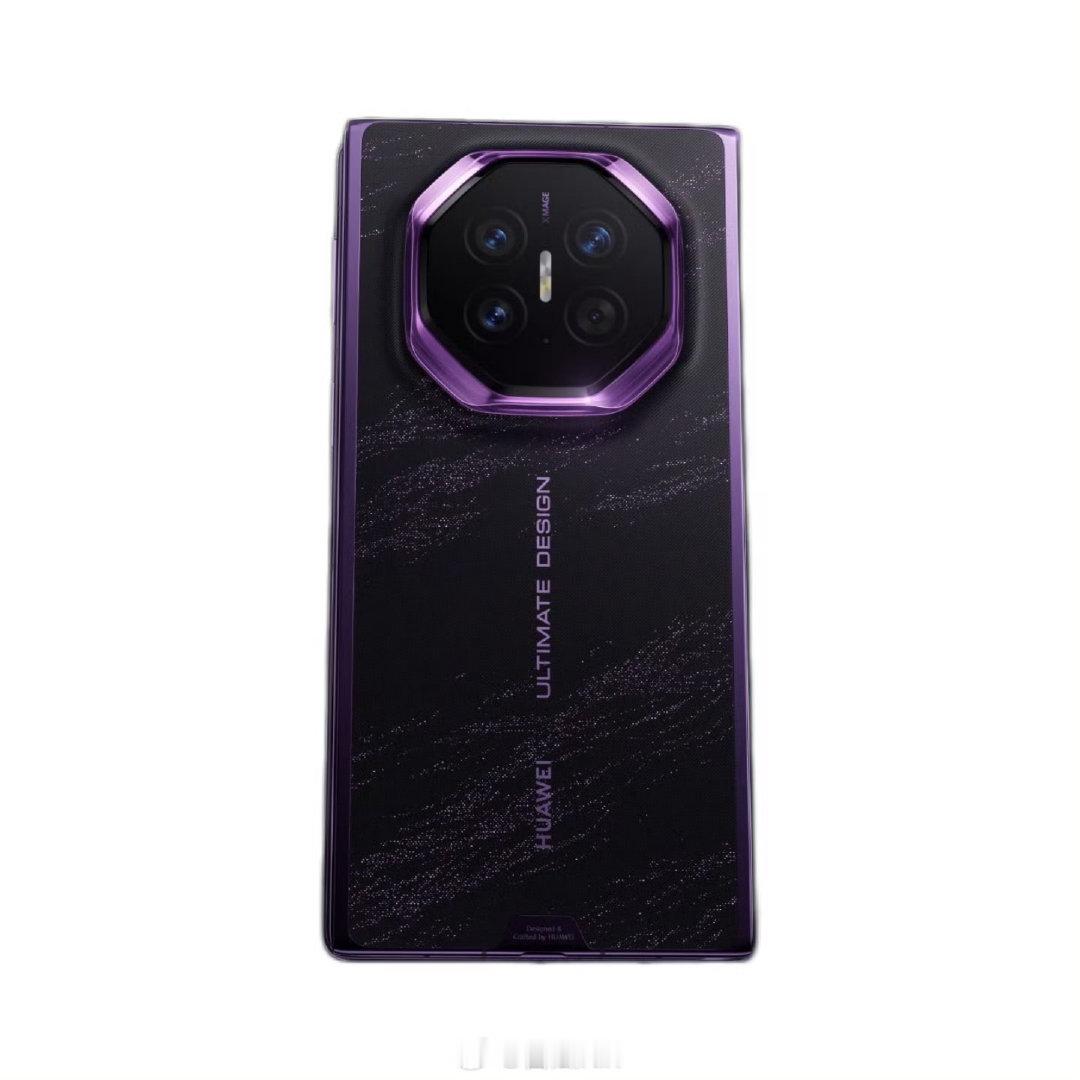 华为Mate XT2外观
折叠方式变了，镜头Deco也变了，好像也更薄了#华为[超话]# ​