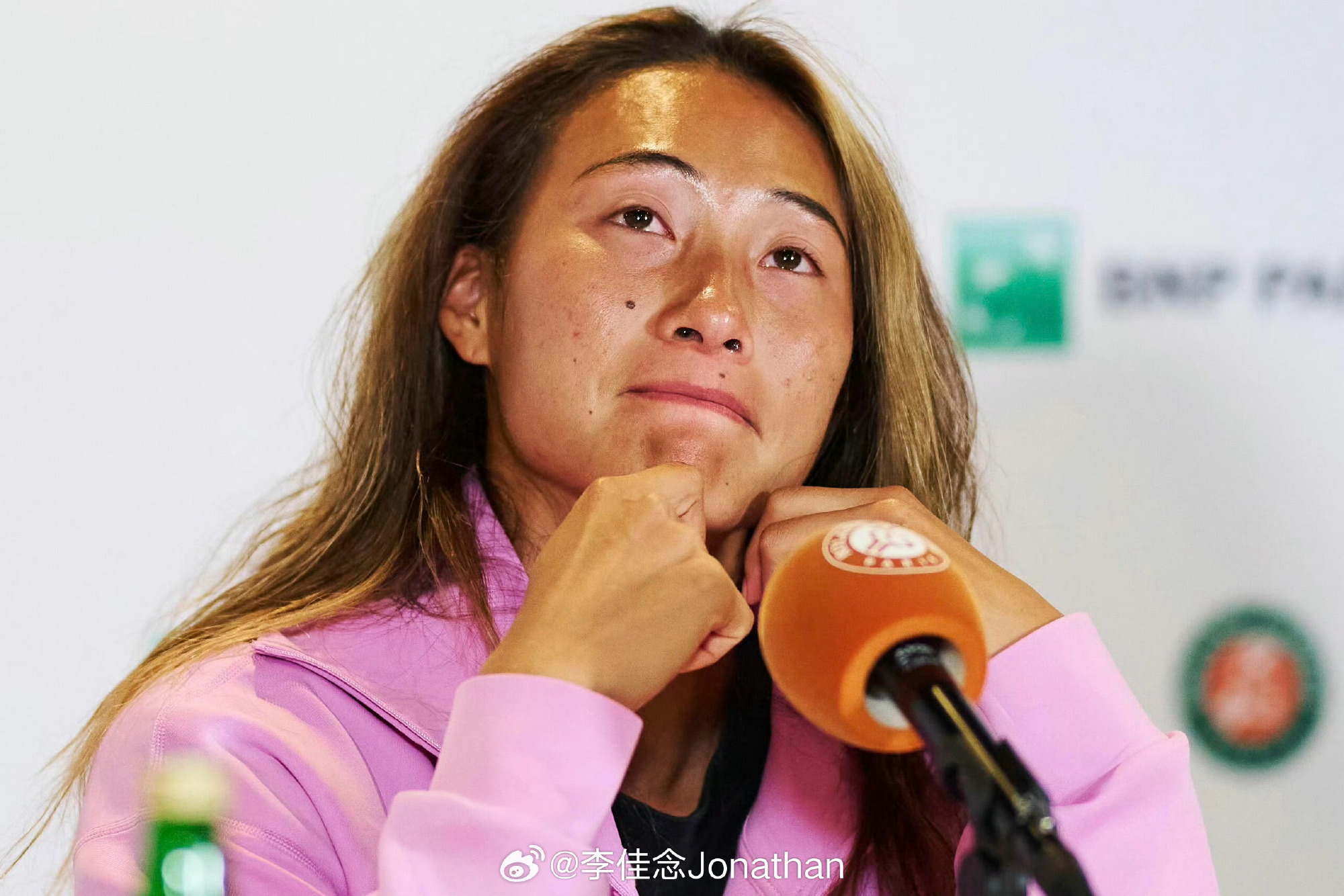 真爱，是看到ta的不堪仍感念ta的英勇。我理解每个人，尤其是因为文表现...