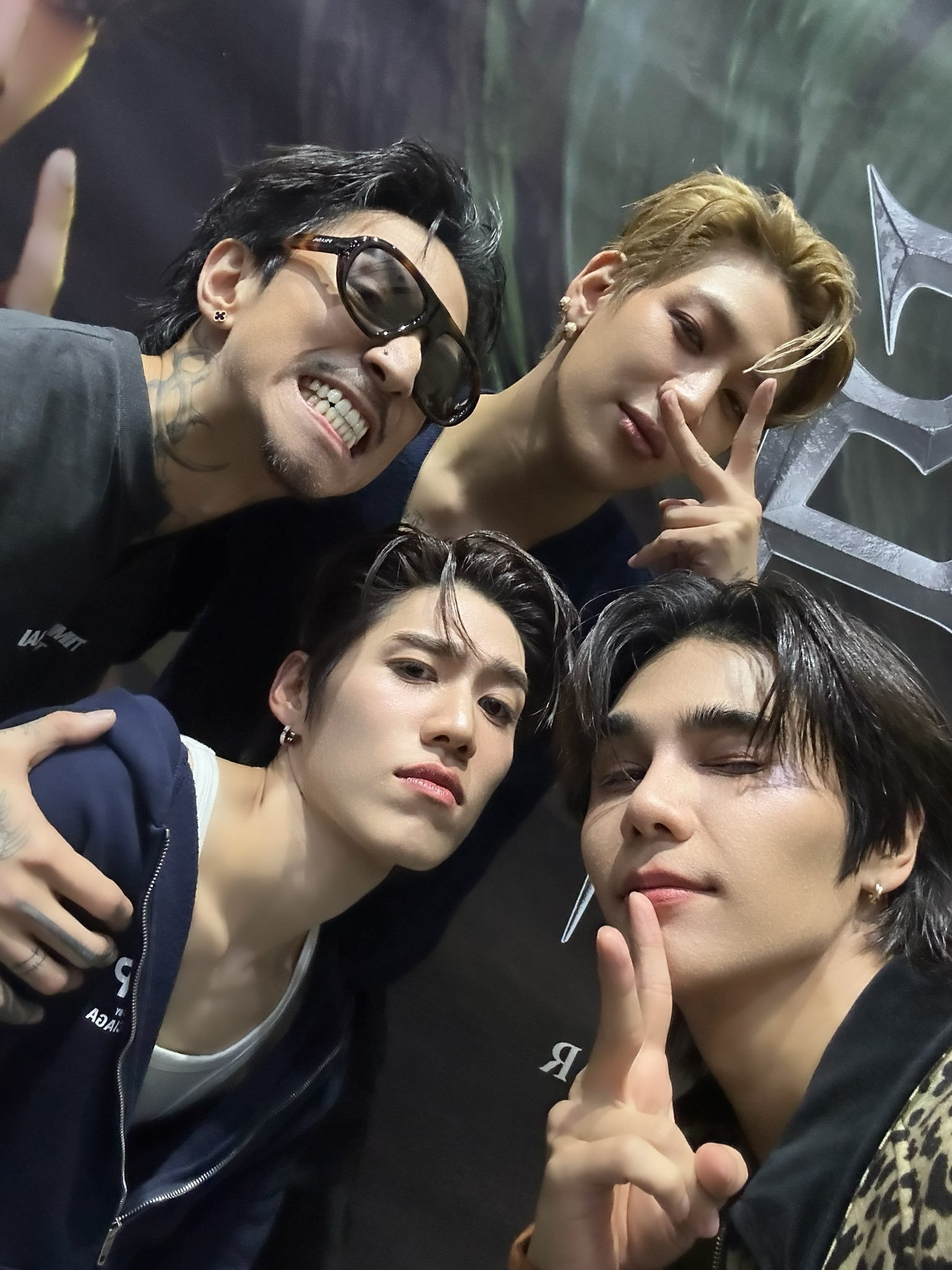 [超话]Jeff更新：  Nong PP & P'Jeff & P'b...
