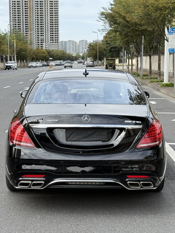 300W落地奔驰S63AMG 4MATIC