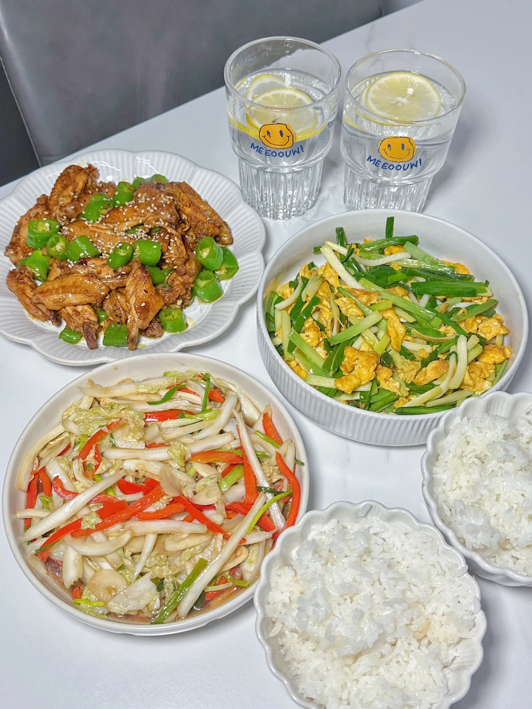 ✅晚餐分享｜蒜香鸡翅➕青蒜鸡蛋➕凉拌白菜