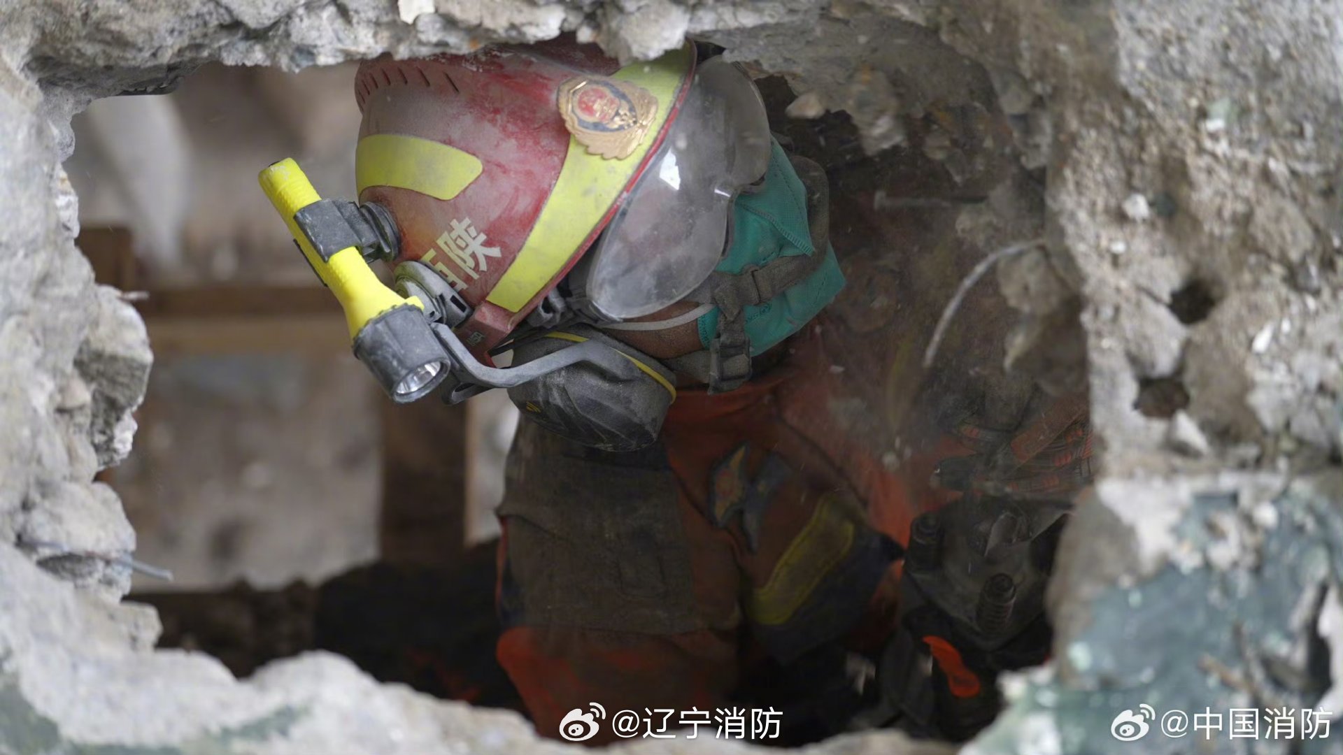#辽宁消防[超话]#晚安，淬火中的守护者。愿我们以梦为马，以汗为泉，在火焰蓝的征程上，一步一个脚印，成长为自己想要的模样，成为队伍中合格的一员，守护岁月静好，不负一身荣光！[心][打call]#雷军向所有品牌表达感谢# ​