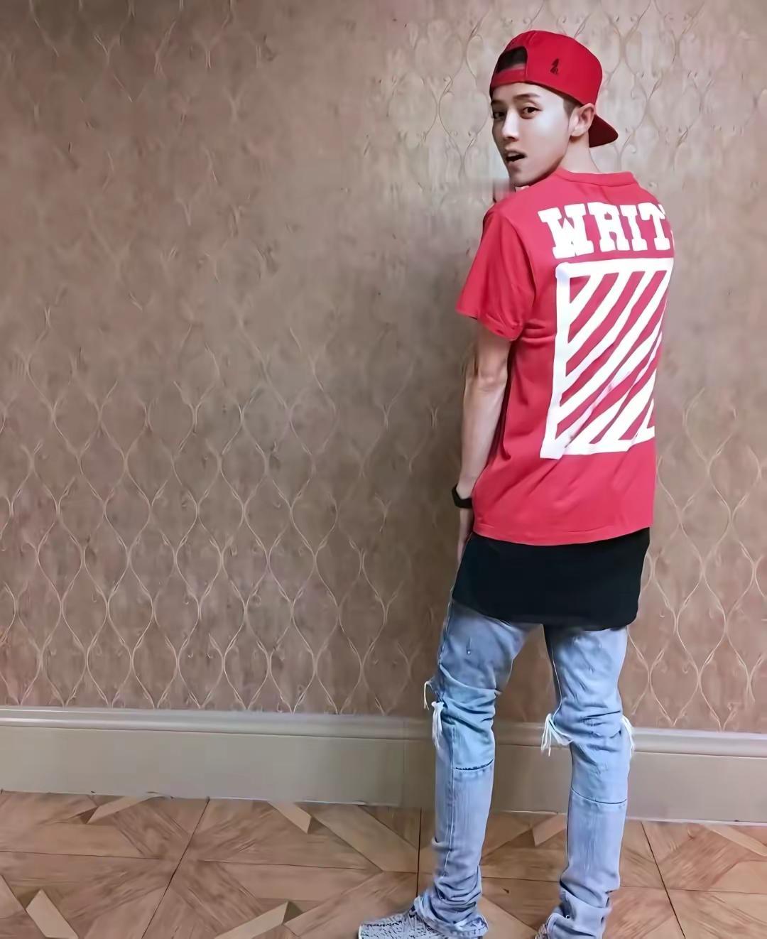 早期届的神。早期鹿晗高街 美式街头穿搭 ootd 鹿晗