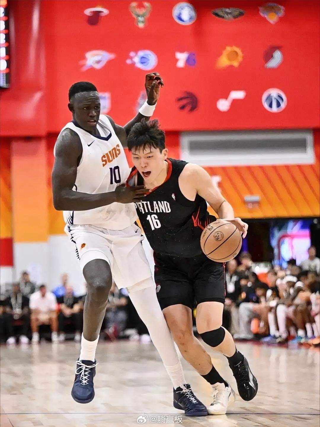 同样打完4场夏季联赛！！！差距一目了然！！！  16号秀杨瀚森：场均出...