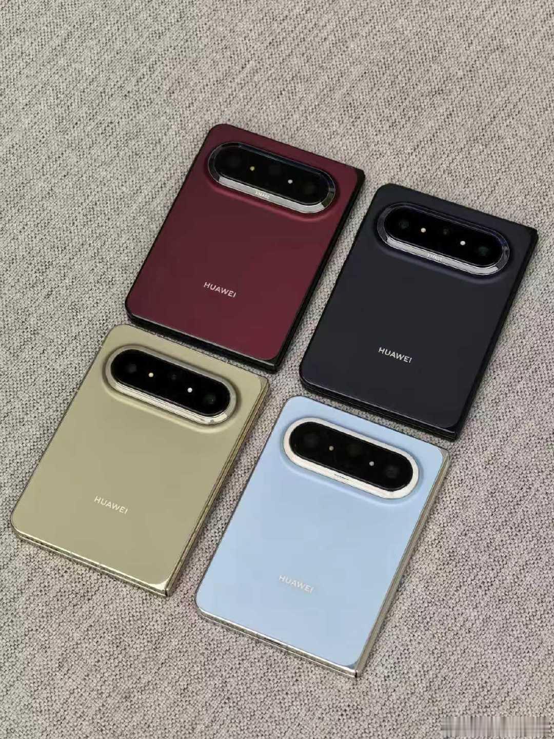 主力机最怕刚上新一堆适配小问题。iPhone Duo不好抢，身边长期用机的朋友最后都选了Pura X Max，#iPhoneDuo开售带火华为阔折叠#上市这大半年都经过市场打磨，胜在稳定省心。#iPhoneDuo开售华为阔折叠销量走高# ​
