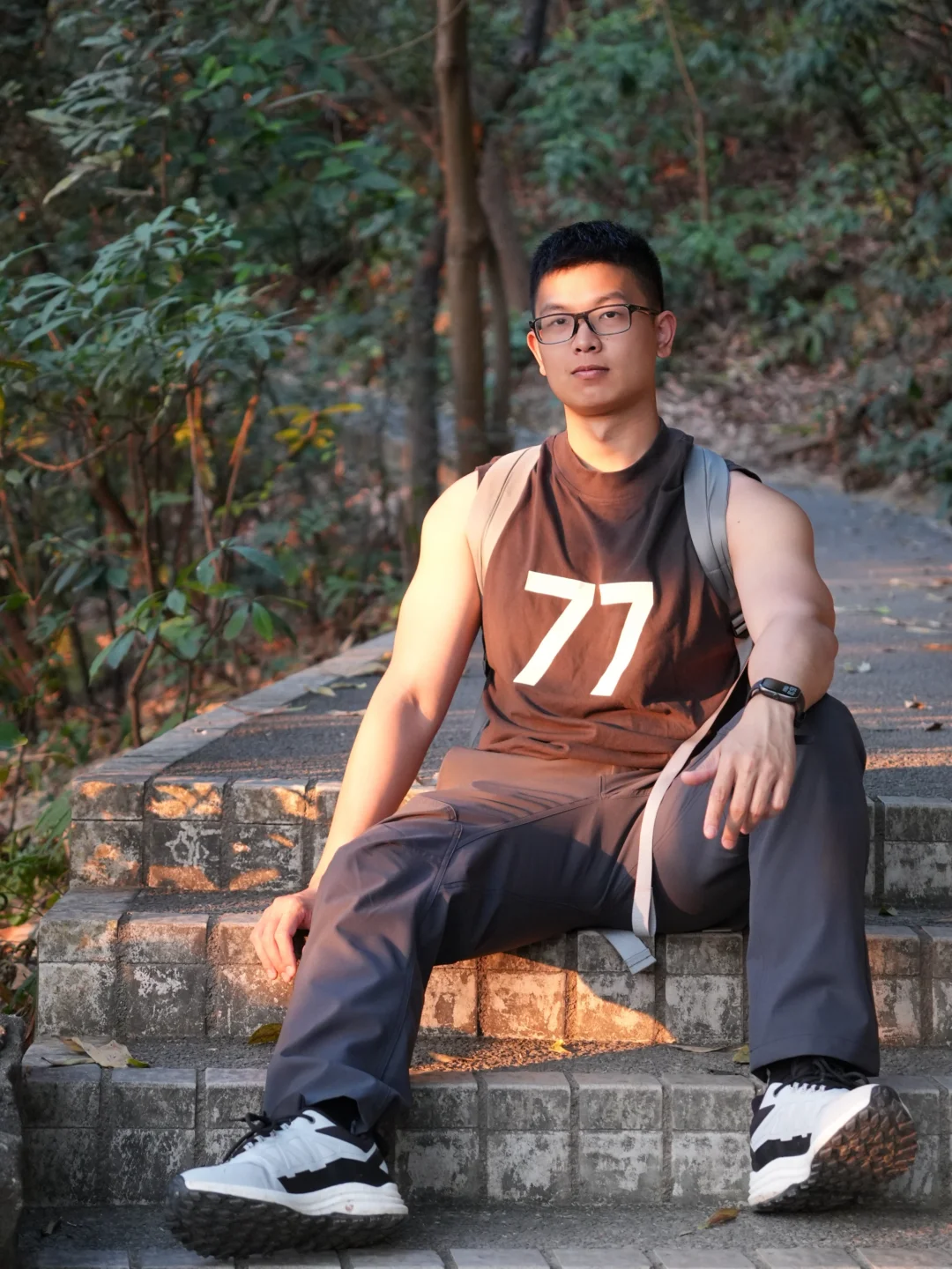 下午陪我上山⛰️吧