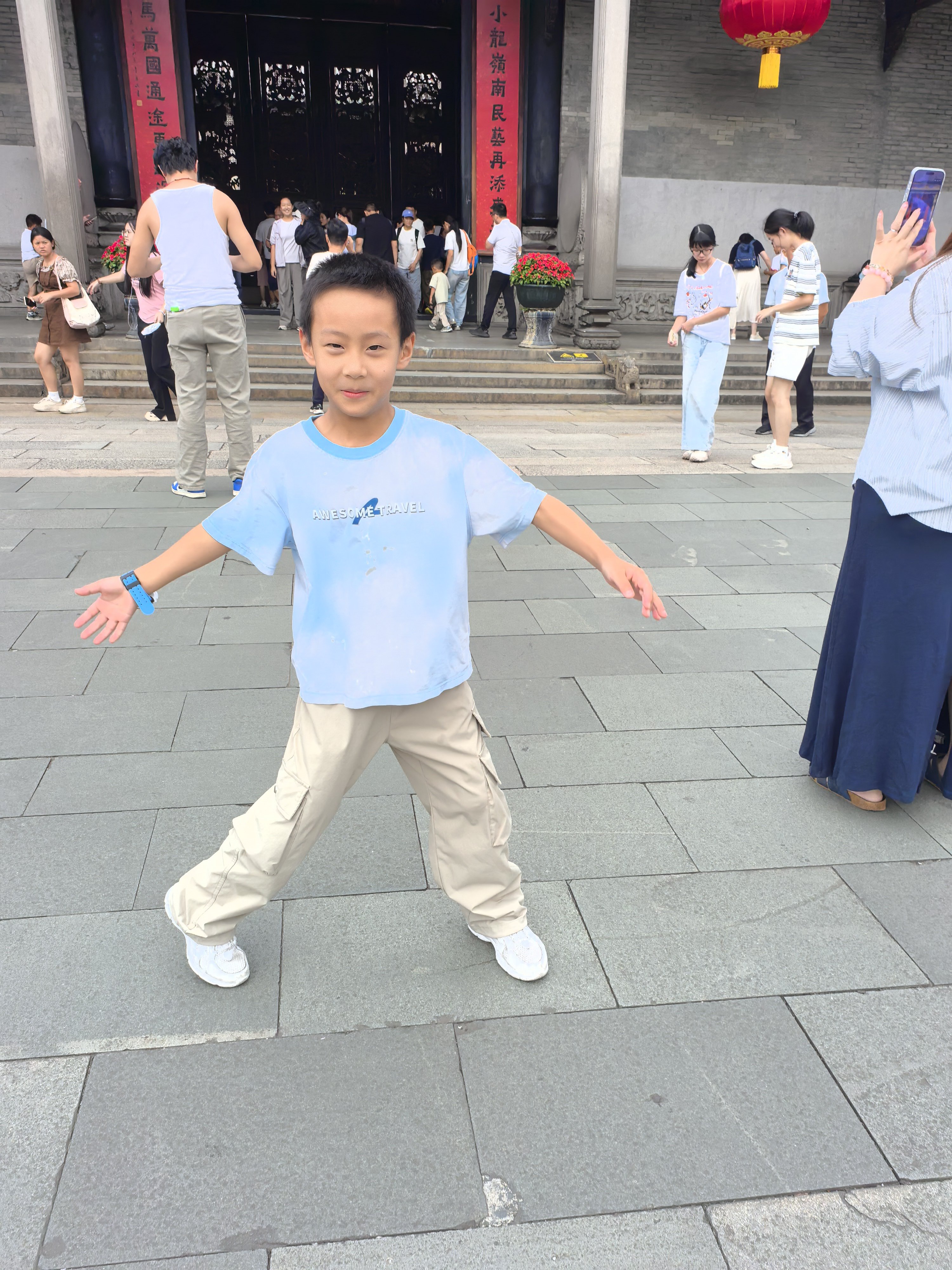 陈家祠，戴上AI眼镜可听讲解  ​