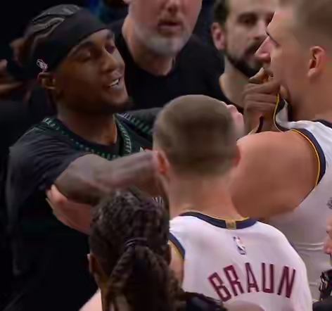 输急了打人，G4一战把掘金核心的缺点都给暴露了。  原本以为是爱德华兹...