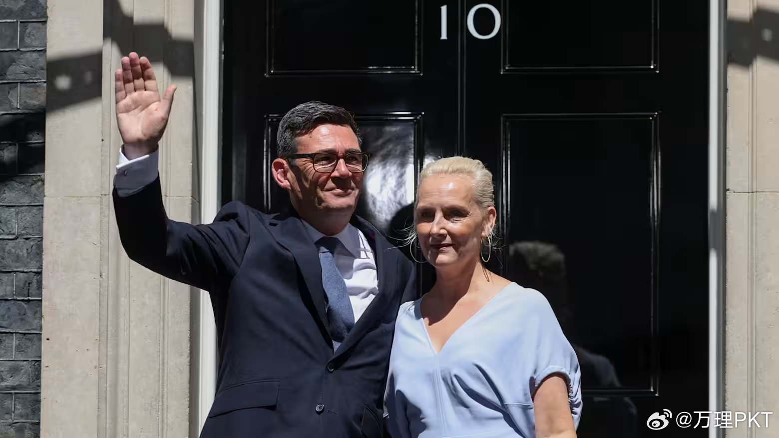 伯纳姆表示，英国仍将“百分之百”支持乌克兰
英国首相安迪·伯纳姆周二表示，英国将“百分之百”支持乌克兰对抗俄罗斯，并在乌克兰“需要的时候”与它站在一起。此前，莫斯科警告伦敦，向基辅提供无人机将会带来“后果”。
《泰晤士报》周六报道称，英国制造的无人机首次被用于对俄罗斯进行远程打击， ​