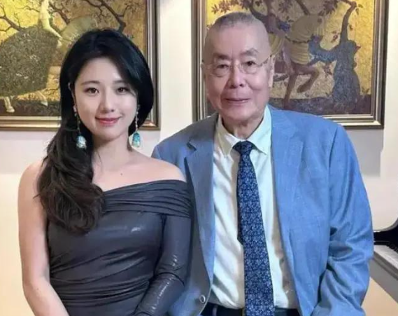 钢琴名家刘诗昆与弟子孙颖，经过商量，婚后两人暂不生育，毕竟刘诗昆年事已高，三年后