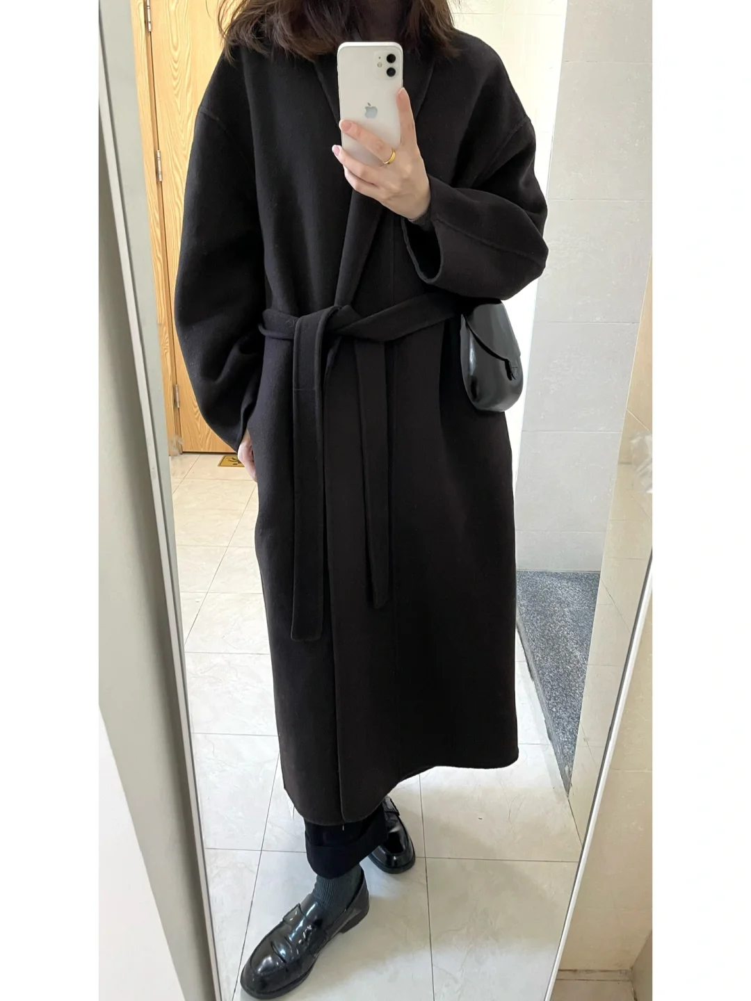 乌木棕浴袍大衣