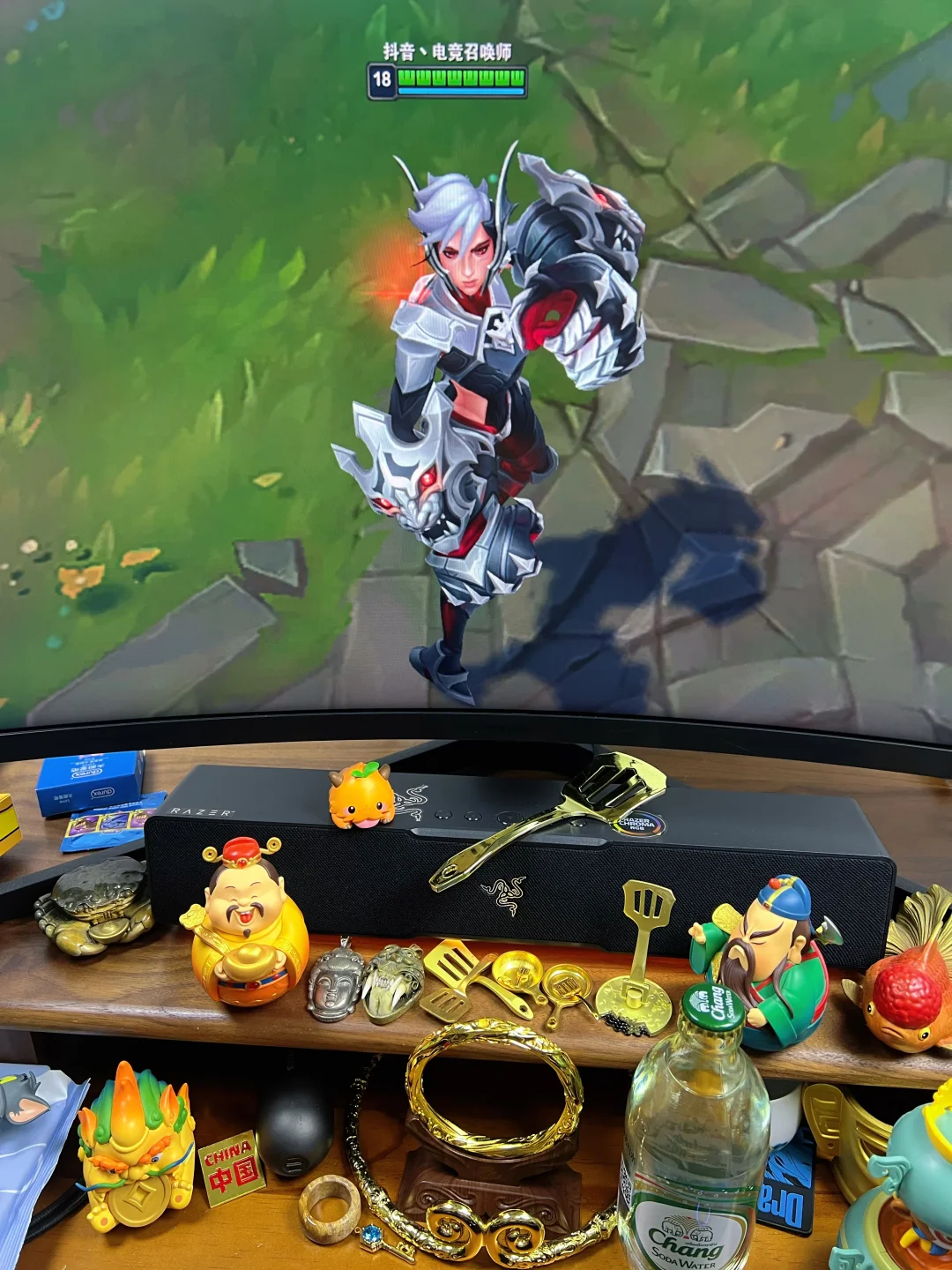 T1打野Oner体育生冠军皮肤+炫彩！