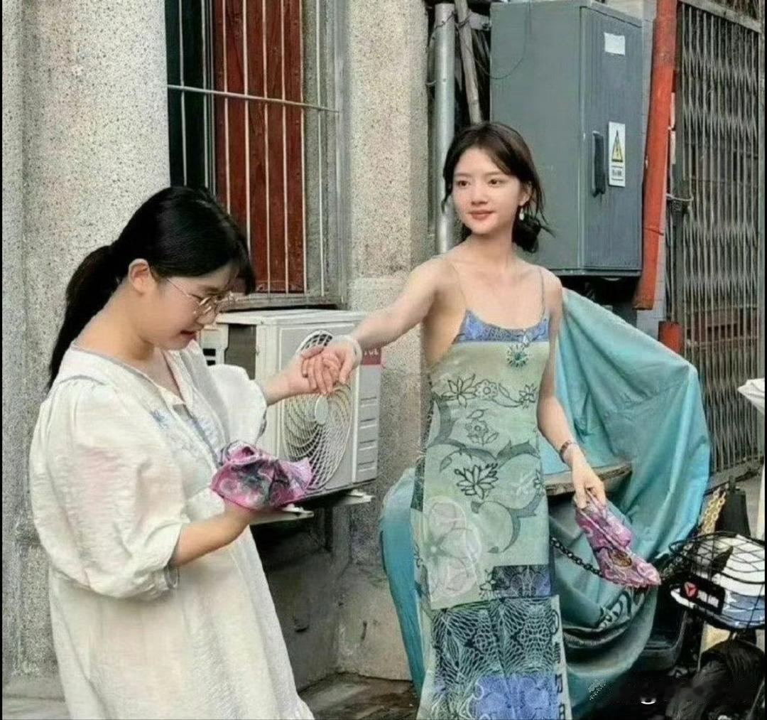 这居然是任敏生图 ​