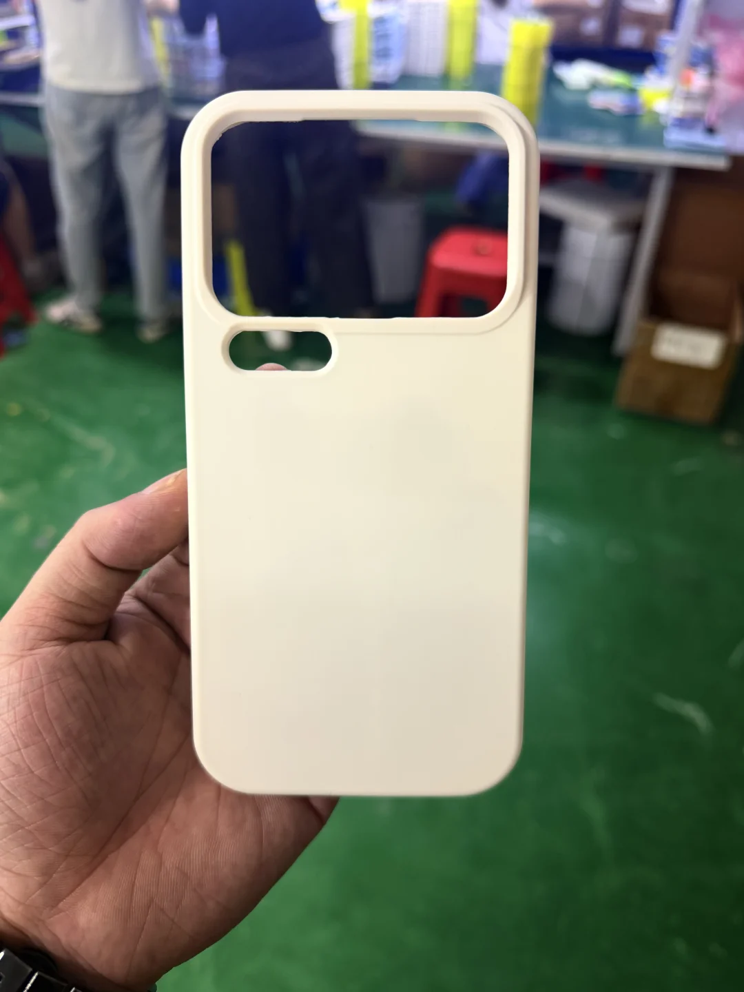 小米18pro，新鲜出炉的手机壳成品