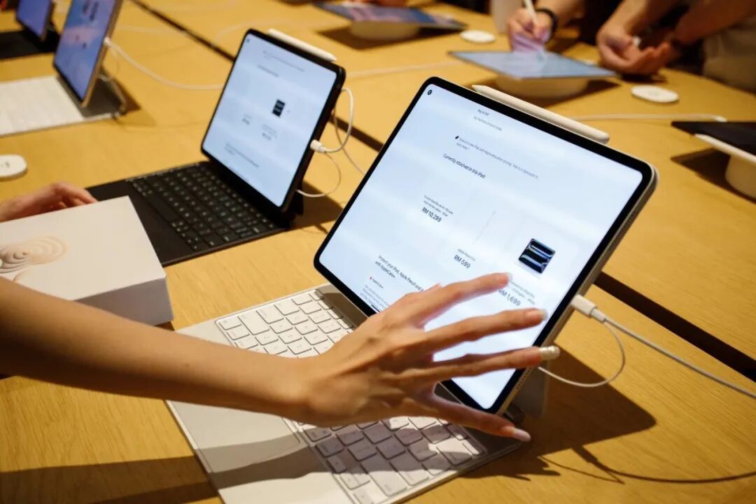 为了迎接iPhone问世20周年，苹果直接把2027年上半年排满了重磅...