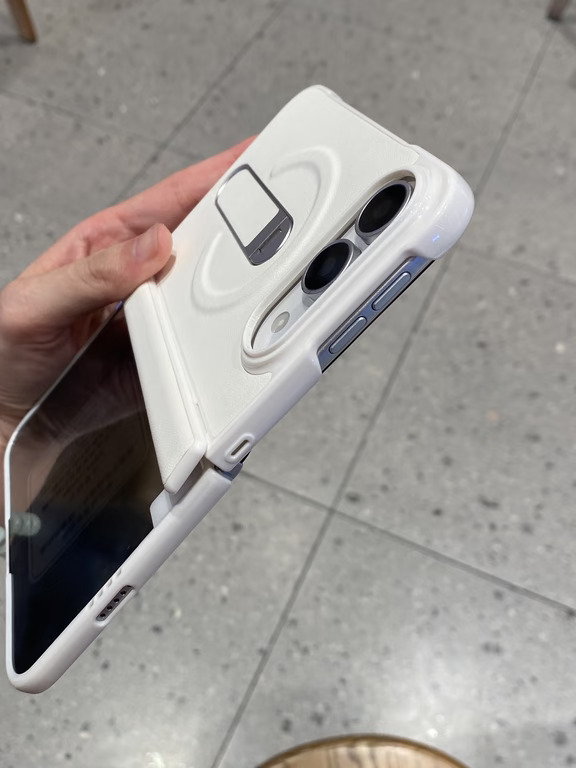 iphone Ultra✅素皮磁吸支架月光白💗