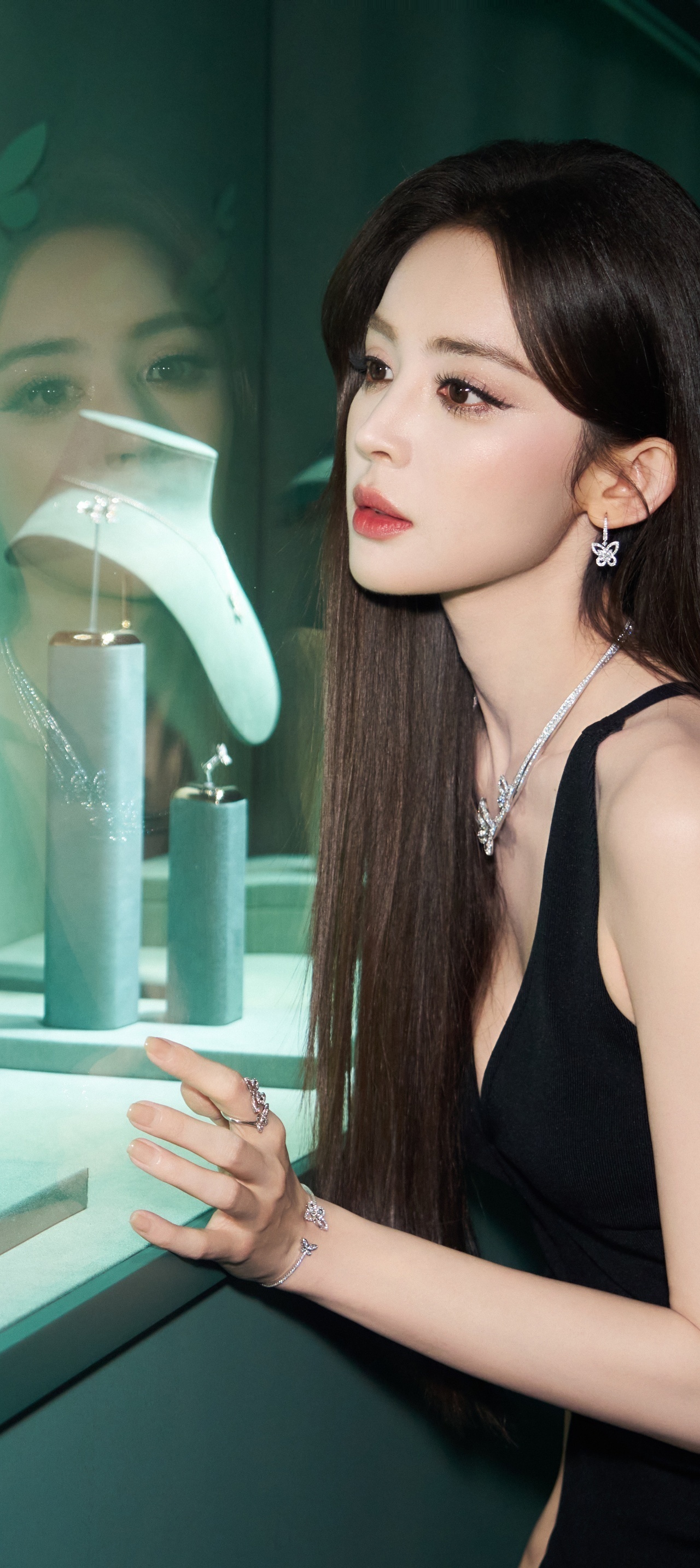 娜扎壁纸

#娜扎##明星壁纸##古力娜扎壁纸##壁纸叔叔# ​