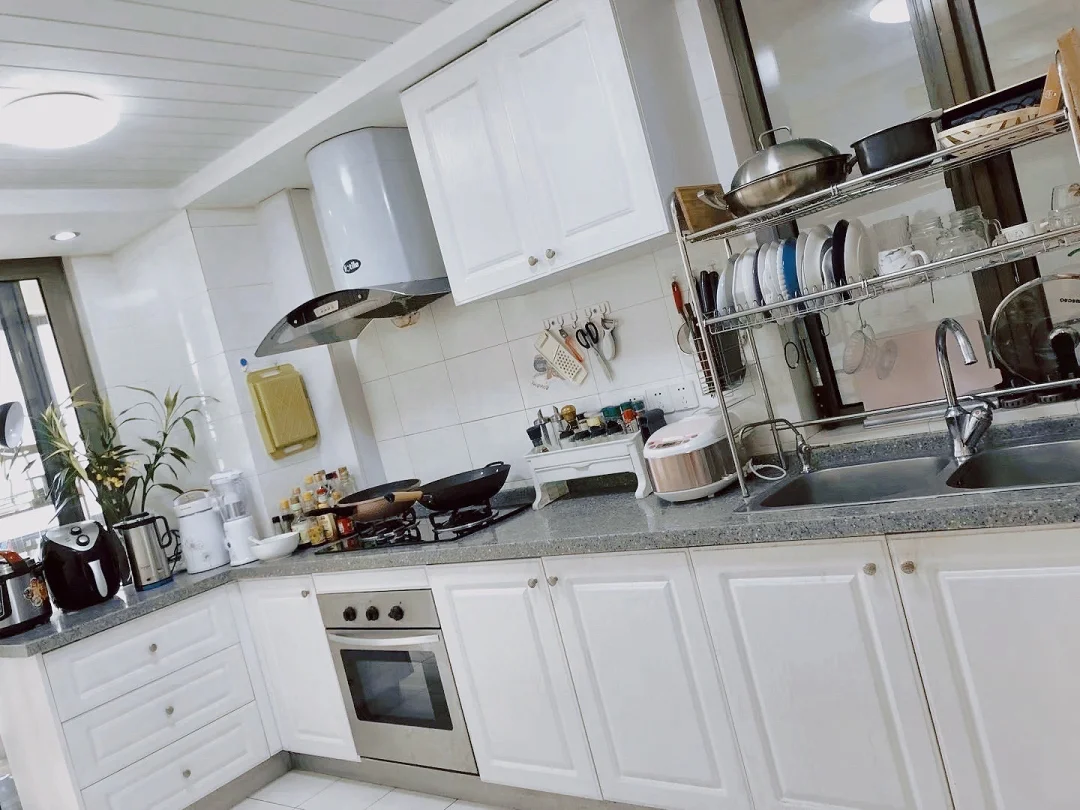 每天做饭厨房几年还是新的一样你们家也是吗