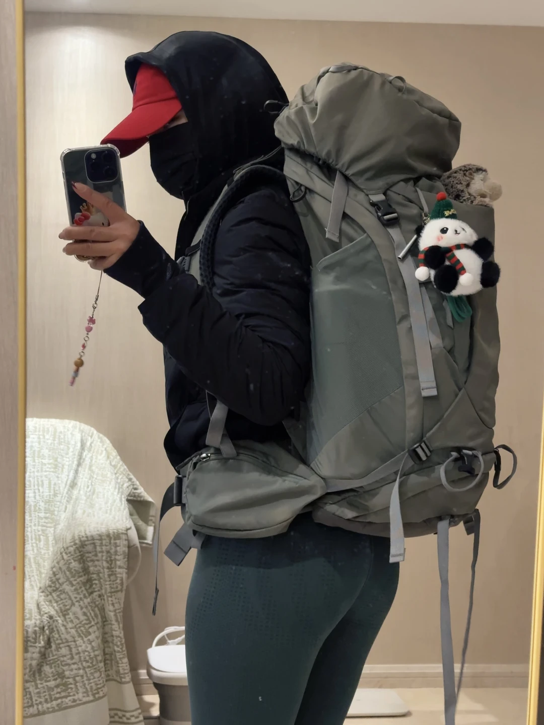 户外女孩又出发了 左滑请大家看龙王山雾凇
