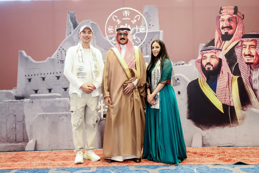 沙特阿拉伯驻广州总领事馆昨晚（2月25日）在广州富力丽思卡尔顿酒店举行庆祝沙特阿