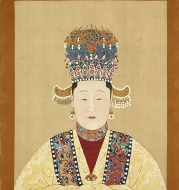 天顺三年的秋天，北京紫禁城门口来了一位八十岁的老太太，她坐着马车从南京一路颠簸而来，张口就要见皇帝。守门侍卫一看腰牌，上面写着太祖高皇帝第十四女，吓得赶紧往里面通报。英宗朱祁镇听完差点没拿稳茶杯，按辈分算，这位老太太是他曾祖父那一辈的人，他得叫一声姑曾祖母。更让朱祁镇头疼的是，前不久内阁首辅李贤刚驳