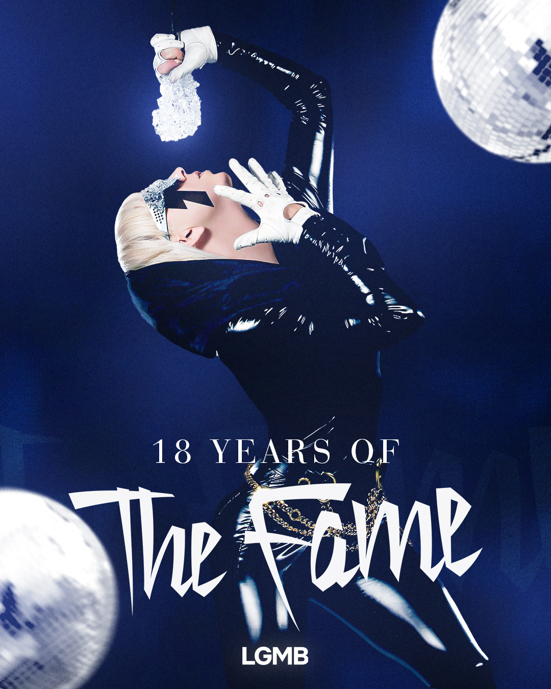 18年前的今天，Lady Gaga 发行了她的首张专辑《The Fame》。

作为有史以来最具影响力和最畅销的专辑之一，《The Fame》催生了四首大热单曲，斩获两项格莱美奖，并成为Billboard舞曲专辑榜历史上销量最大的专辑。

这张专辑被认为是21世纪最具标志性和传奇性的专辑之一，它重振了已沉寂多年的舞曲和电 ​