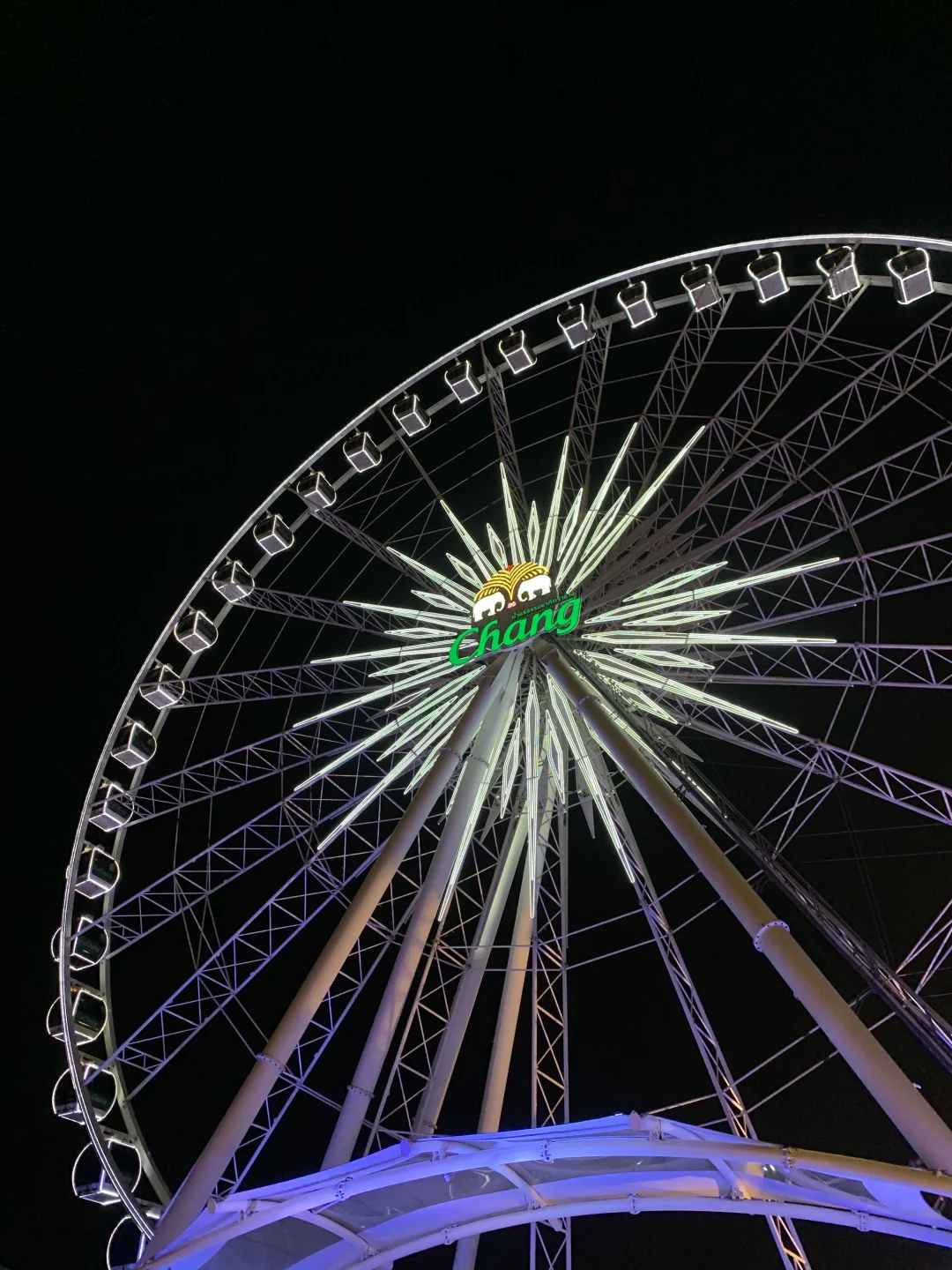 右滑解锁摩天轮夜景🎡