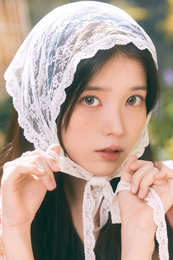 IU九期造型💛谁又心动了