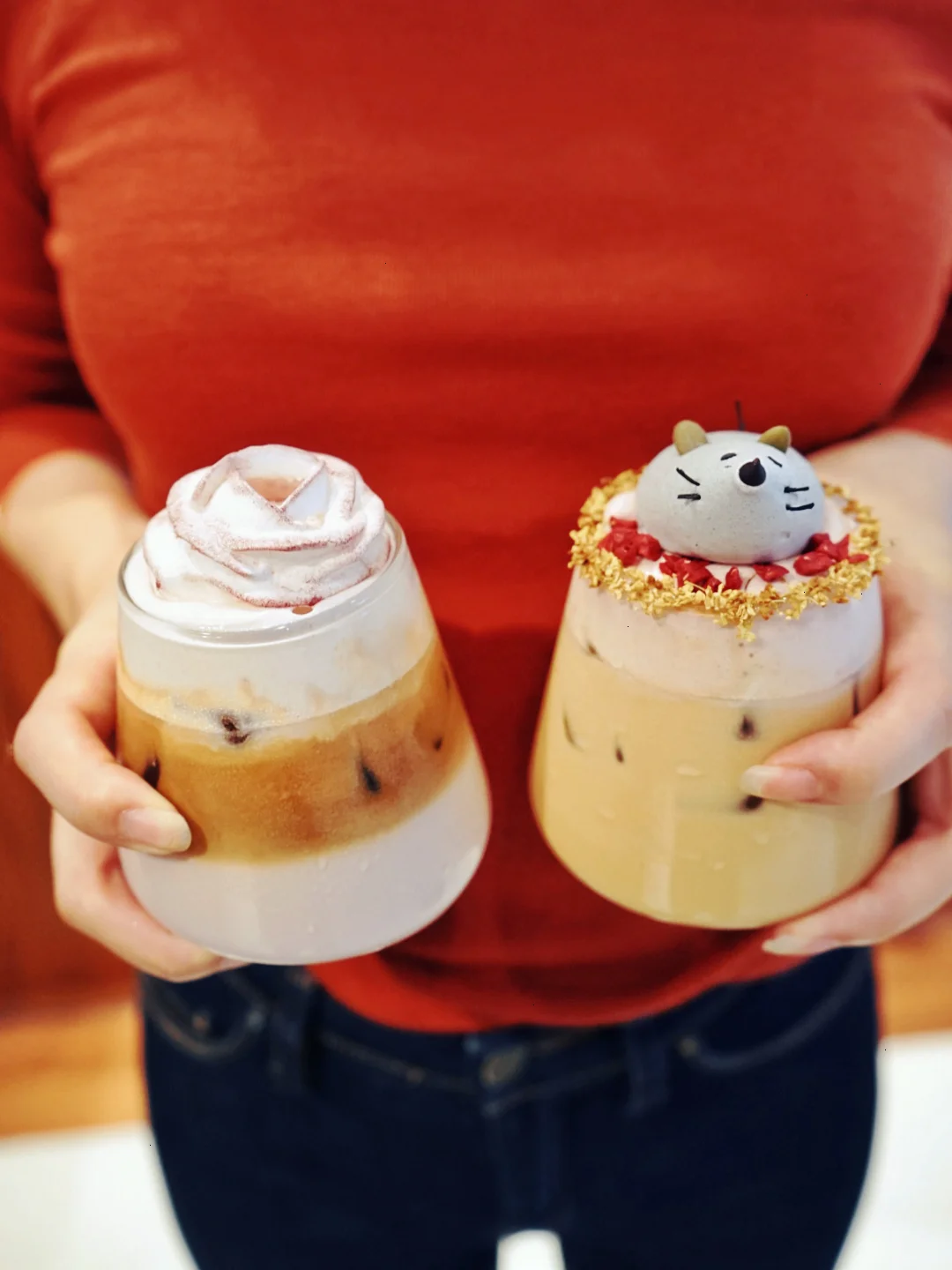 香港探店｜这么Q的咖啡在这么时髦的眼镜店里