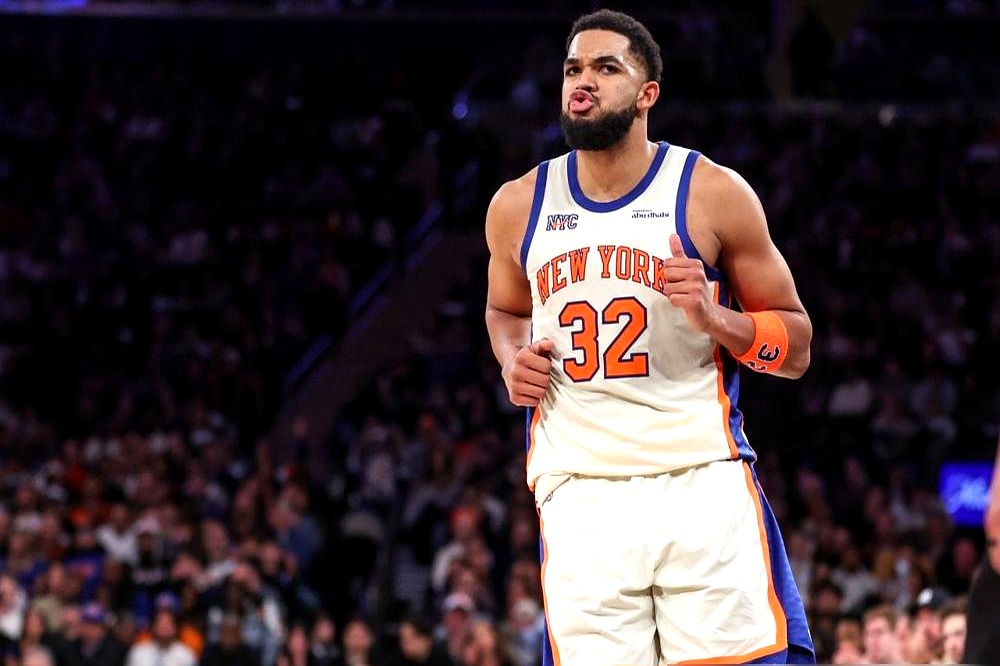 看球的感觉，就是纽约尼克斯这帮人，每一球都像在搏命。    2026年...