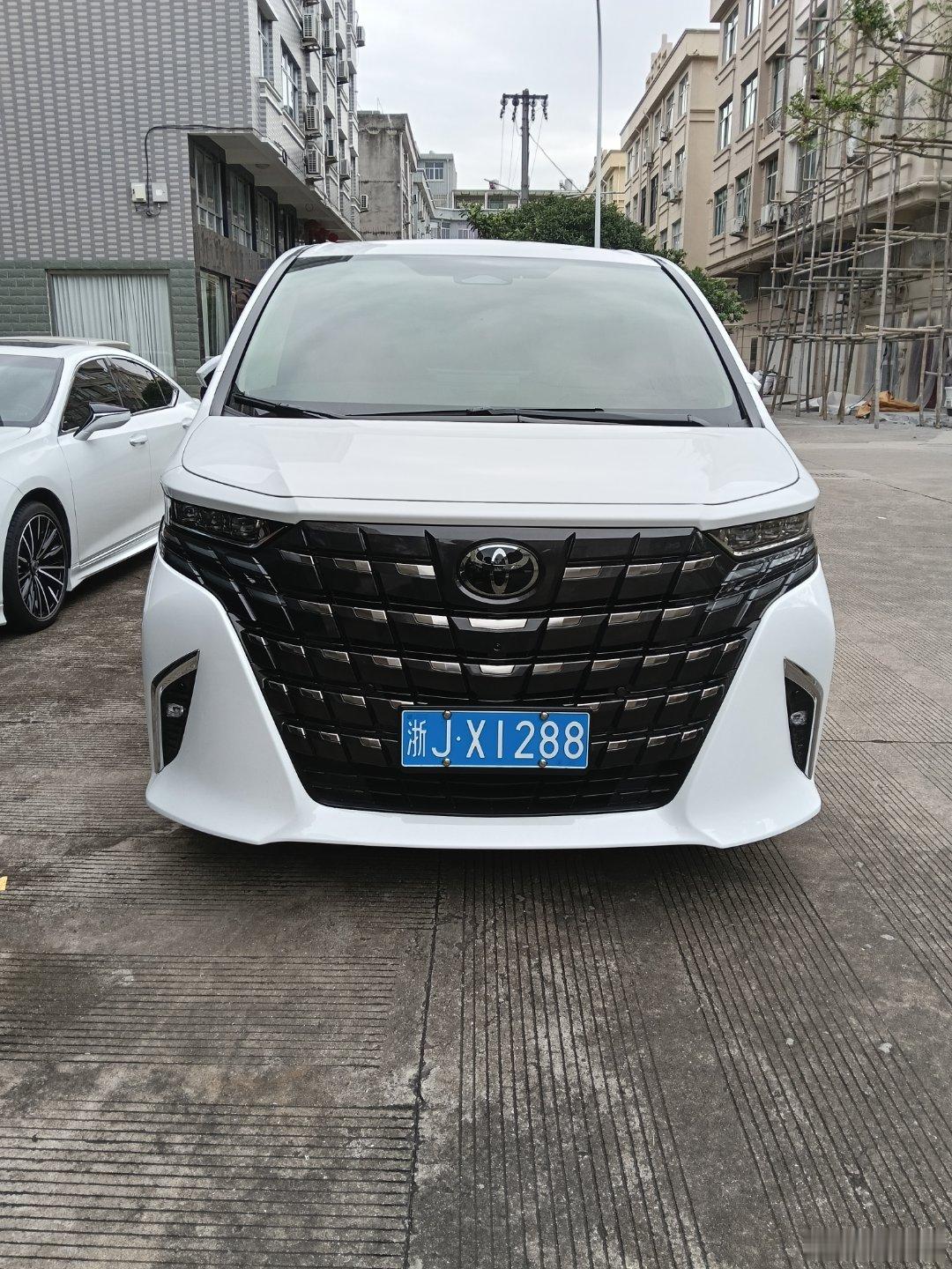 丰田汽车。 ​