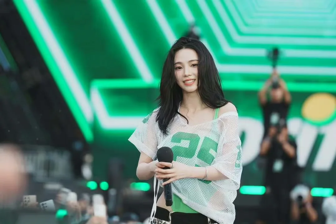 柳智敏IG更新